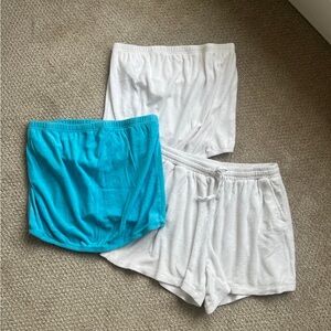 New York & Company White Terry Cloth Set